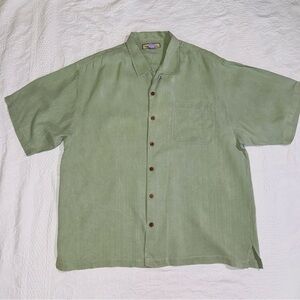 Tommy Bahama Men’s 100% Silk Jacquard Relax Camp Shirt